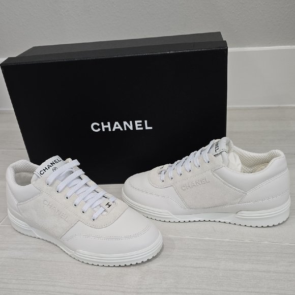 Chanel Women White Sneakers Trainers 37.5 Mixed Fabric Calfskin Suede G45470 New - Picture 1 of 16